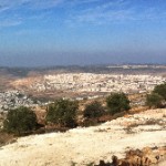 Palestijns dorp en Joodse nederzetting; november 2012